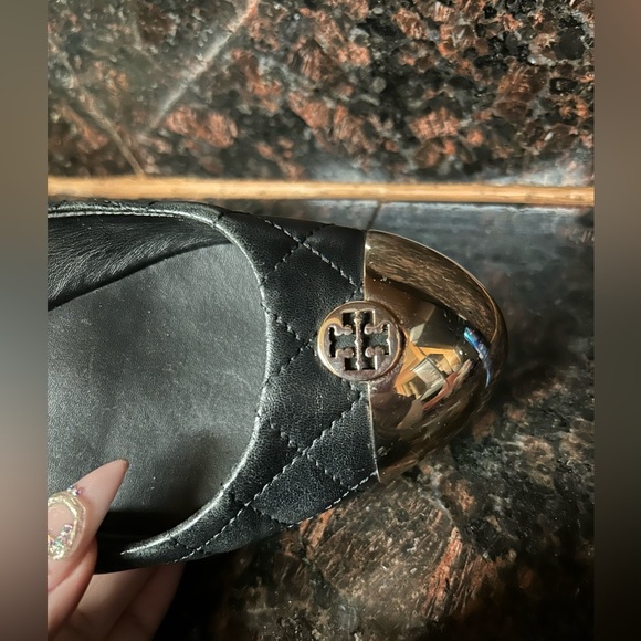 Tory Burch Black Quilted Leather Kaitlin Metal Cap Toe Ballet Flats Size 7 - Picture 7 of 9
